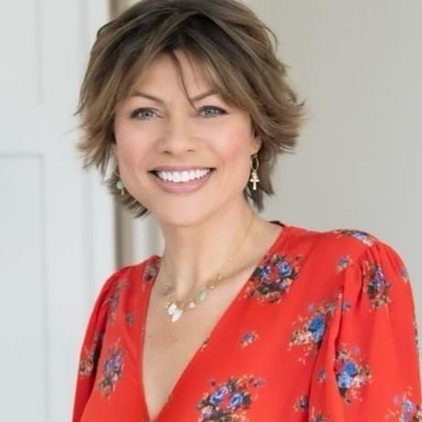 Kate Silverton headshot