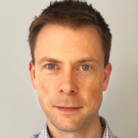 Si Yates Headshot
