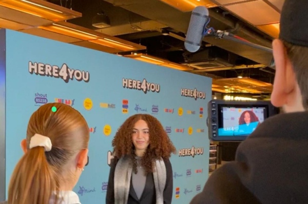 Behind the scenes with Amazing Arabella at the Here4You premiere