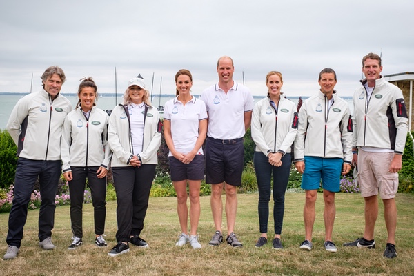 Duke and duchess of Cambridge with people